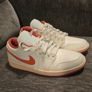 Jordan 1 Low Shoes Mens 9.5 / Womens 11